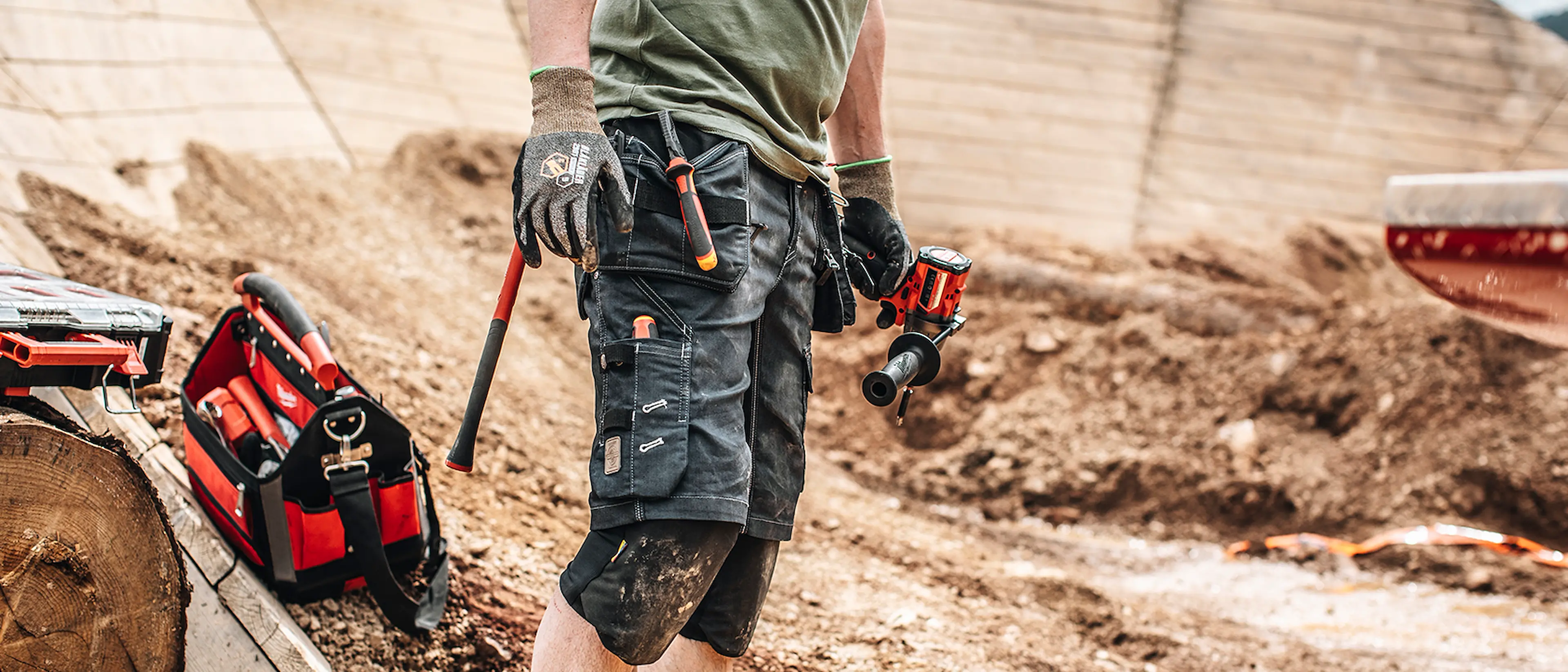 Short homme de travail