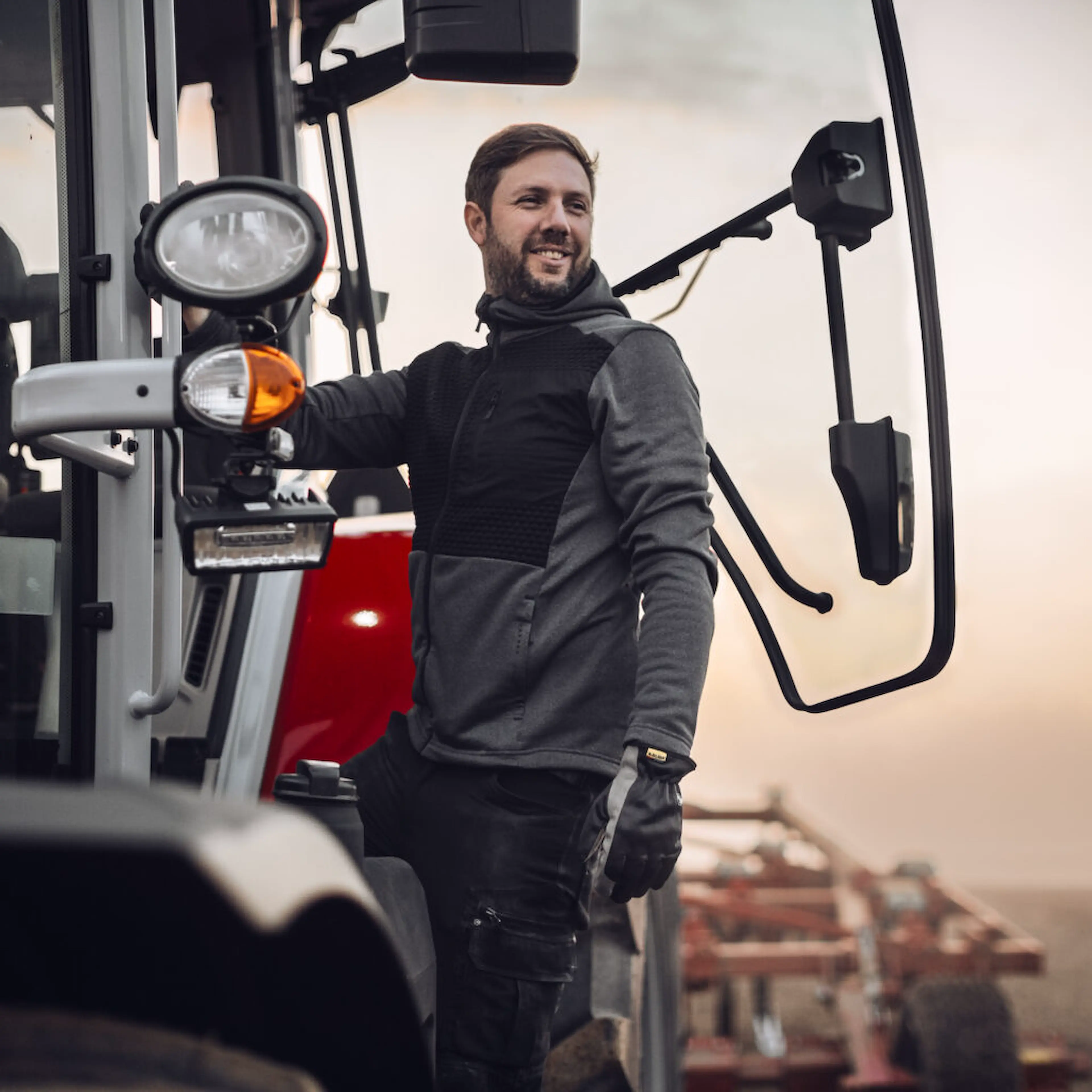 Service_1456_3540_tractor_2