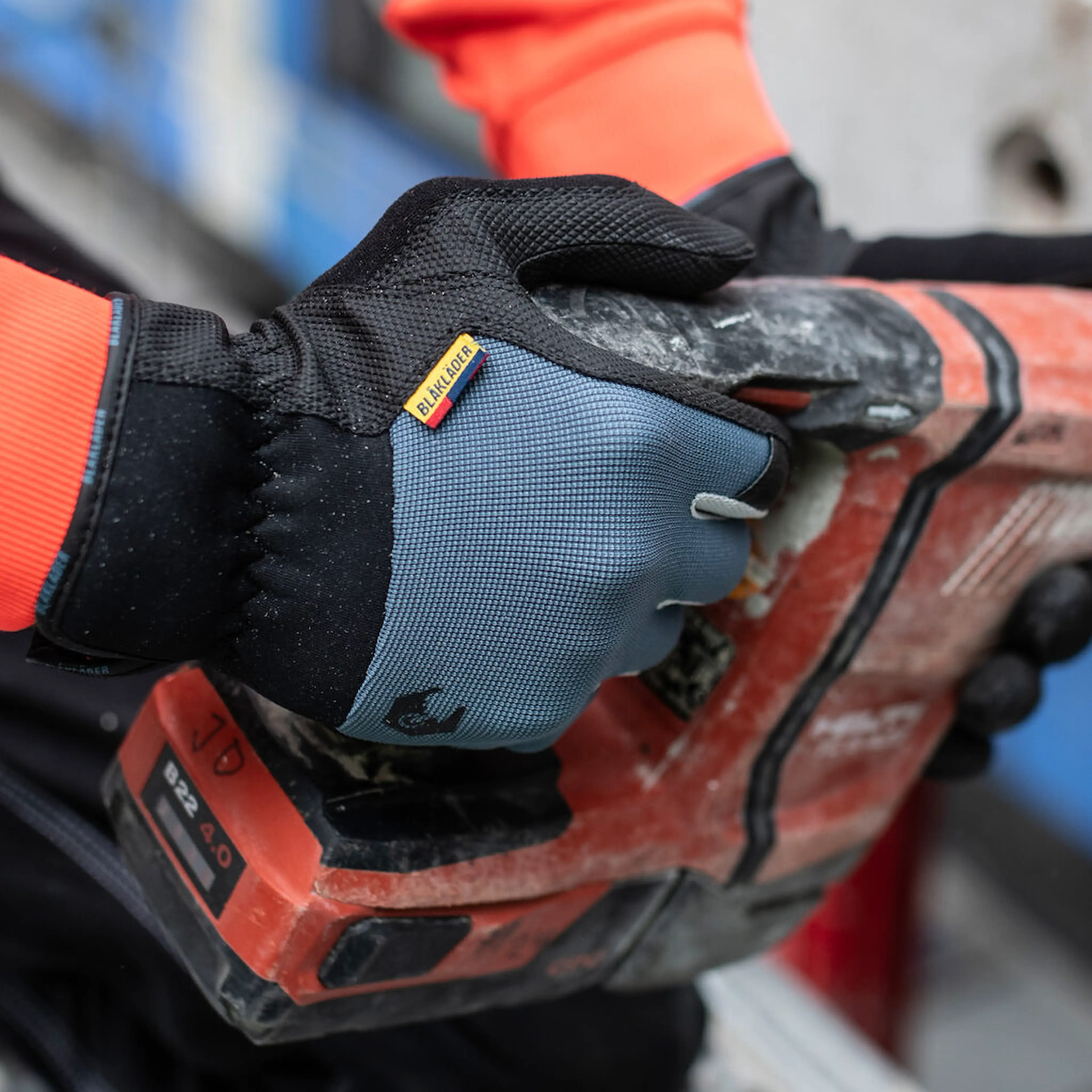 gloves_supreme-1800x2400px-jpg
