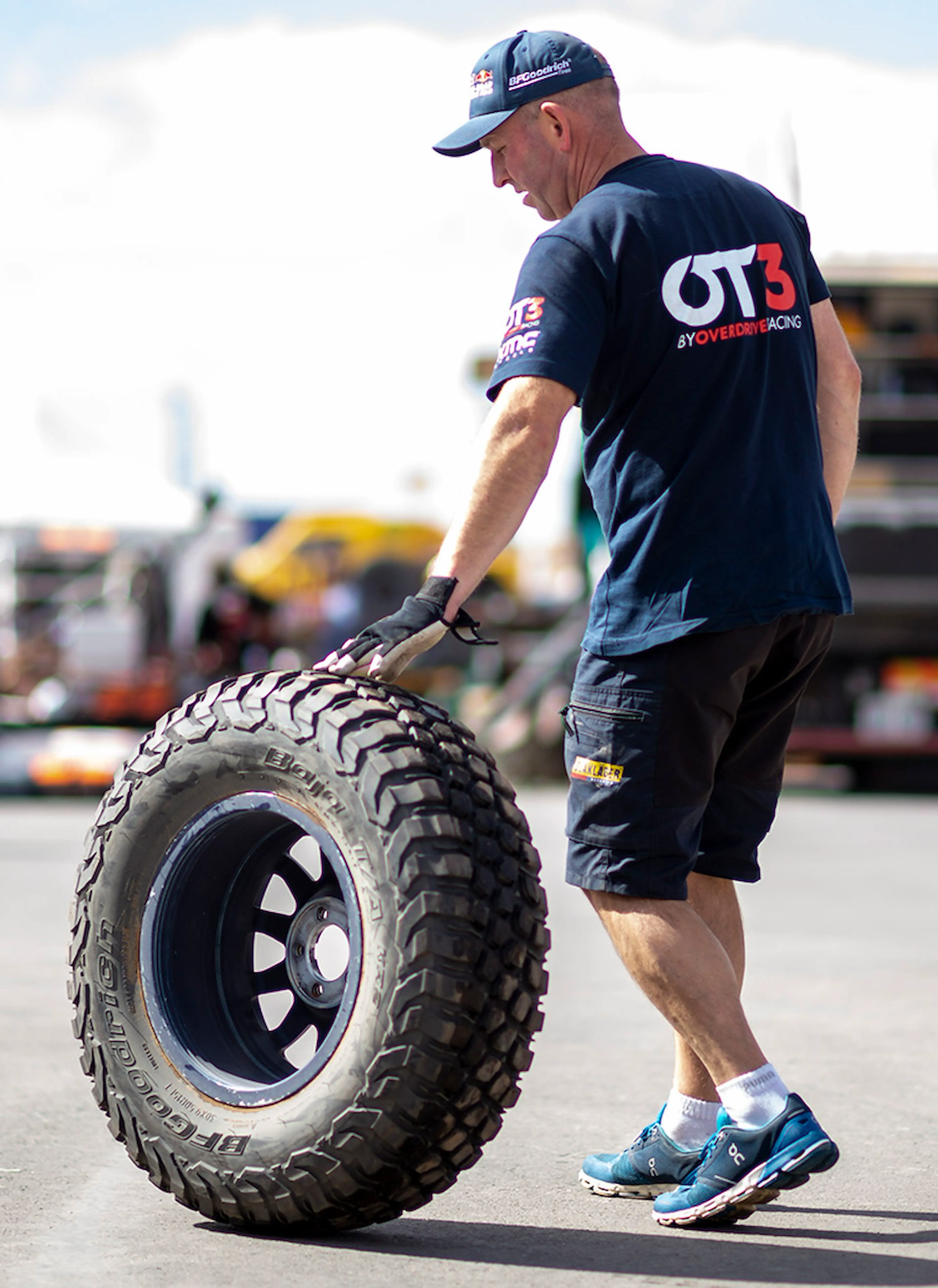 Red_bull_dakar_750x1030