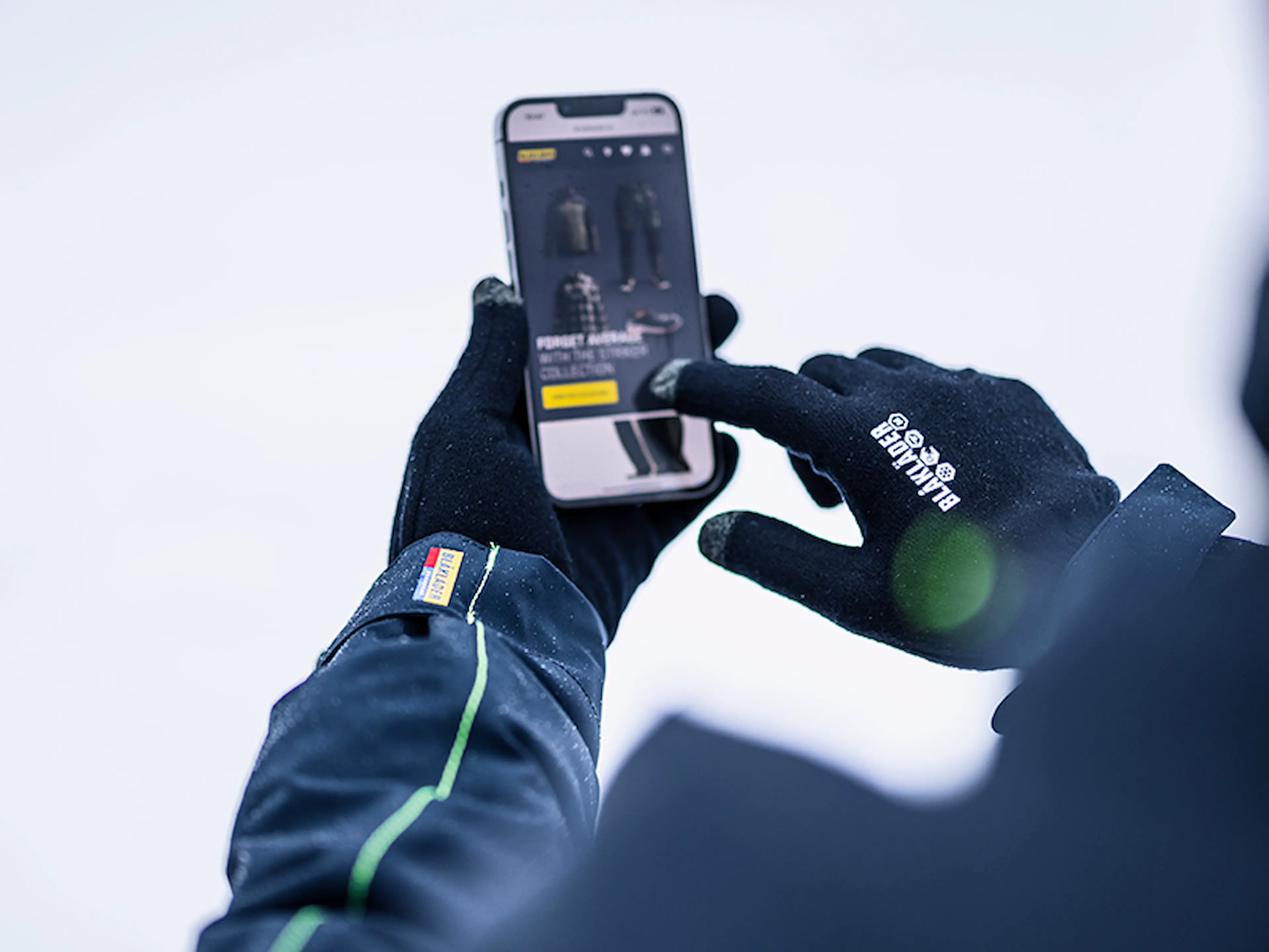 Gloves_2999-1-800x600px