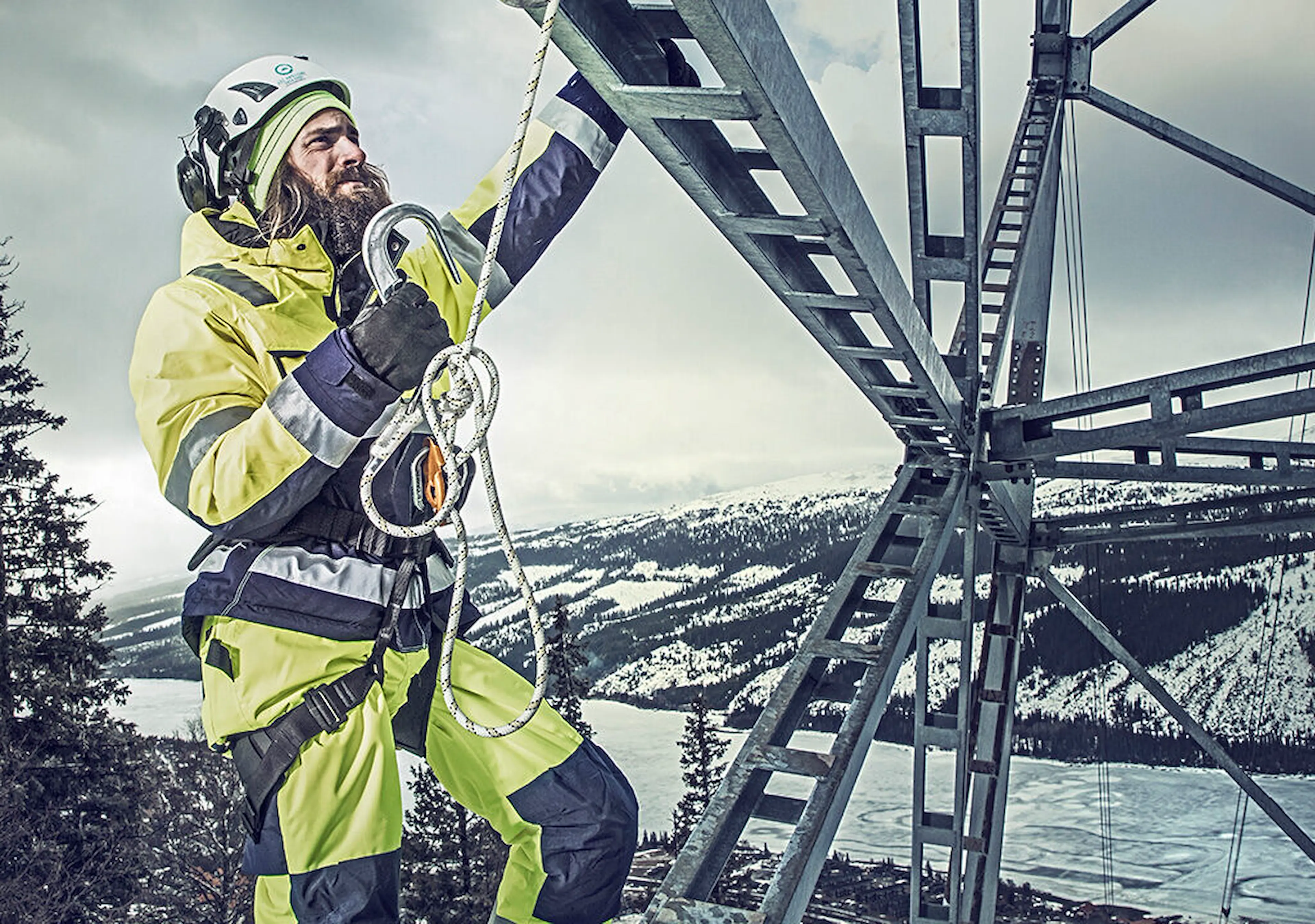 highvis_winter_4870_1680x720
