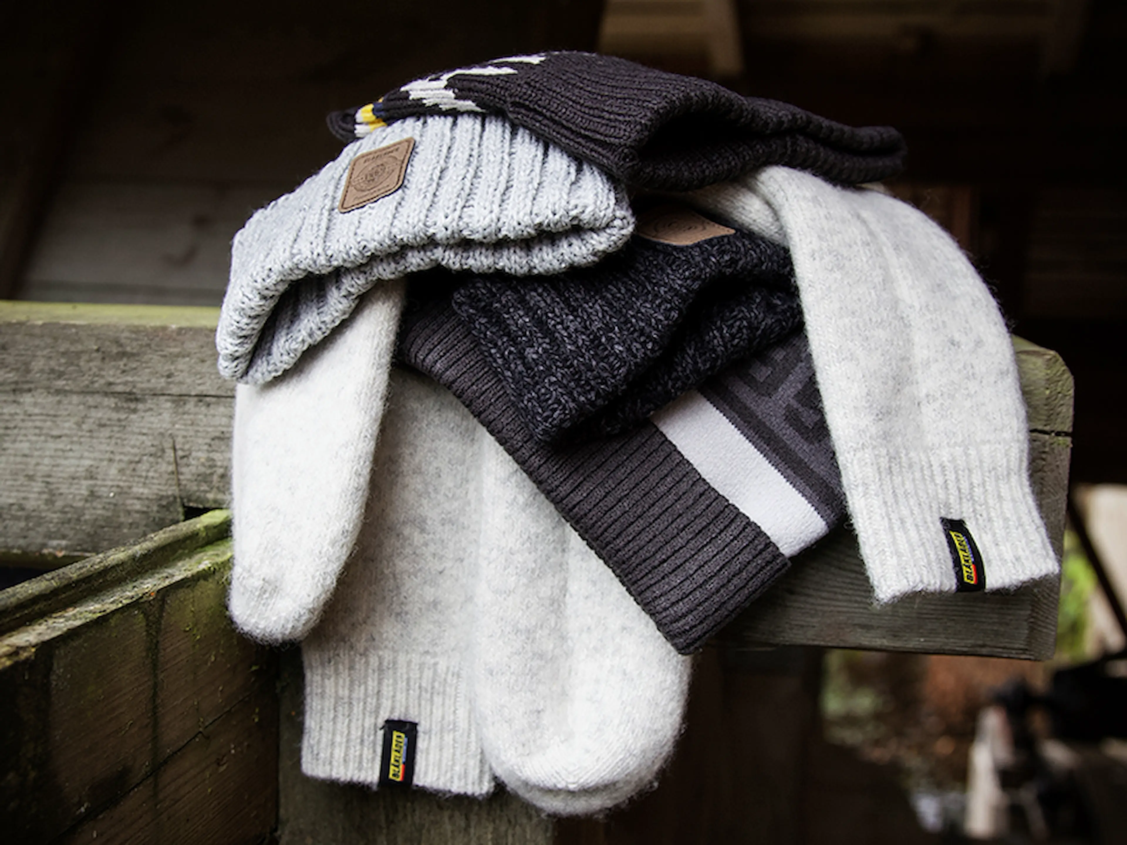 socks_hats_800x600