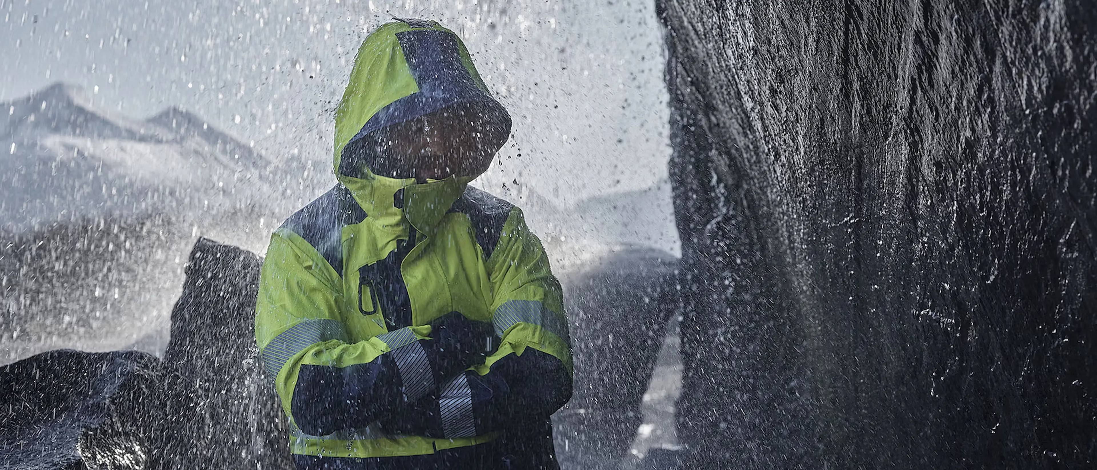 FEAR-NO-ELEMENT_HIGHVIS_5_22-1680x720-1
