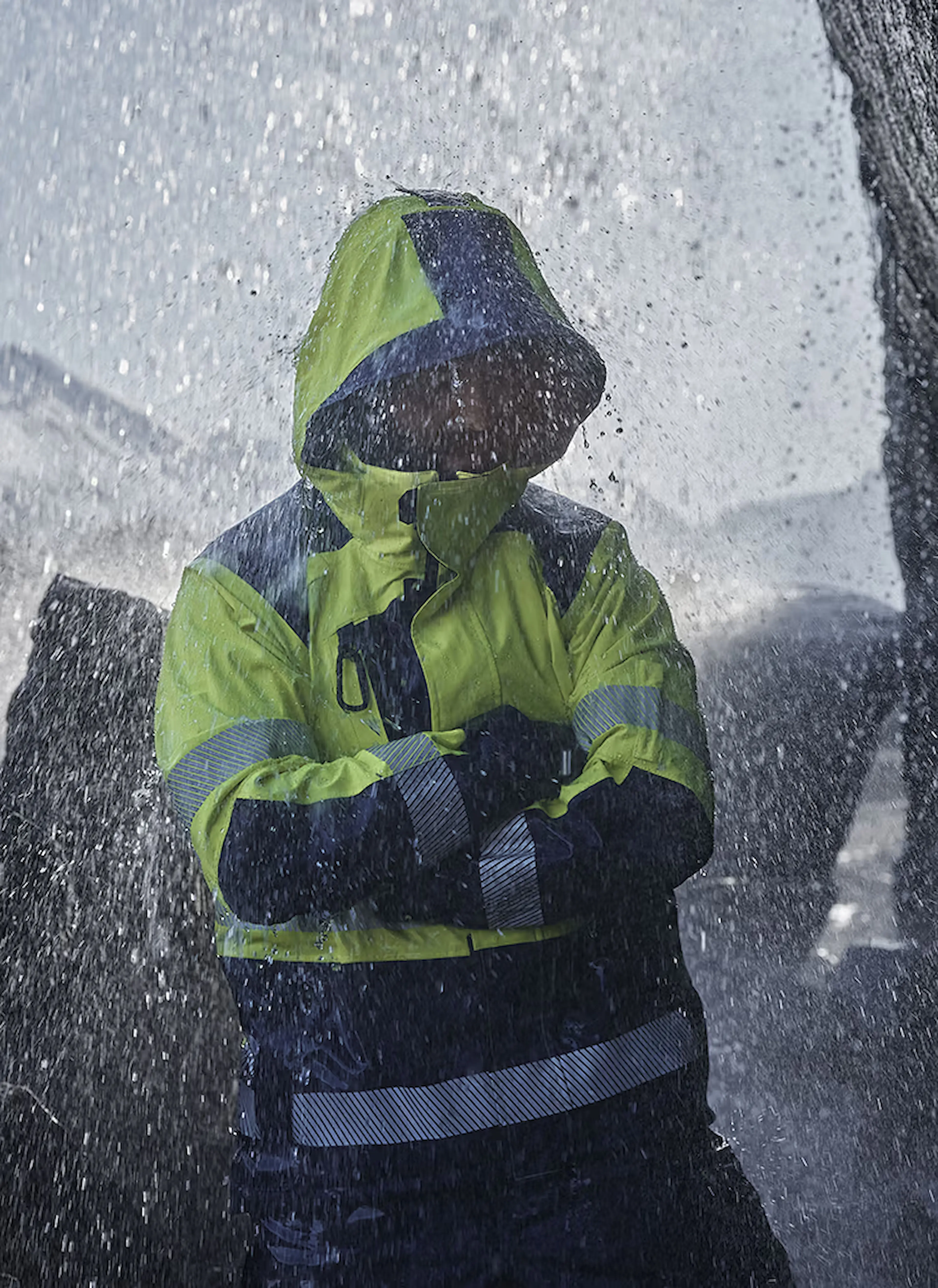 FEAR-NO-ELEMENT_HIGHVIS_5_22-750x1030-1