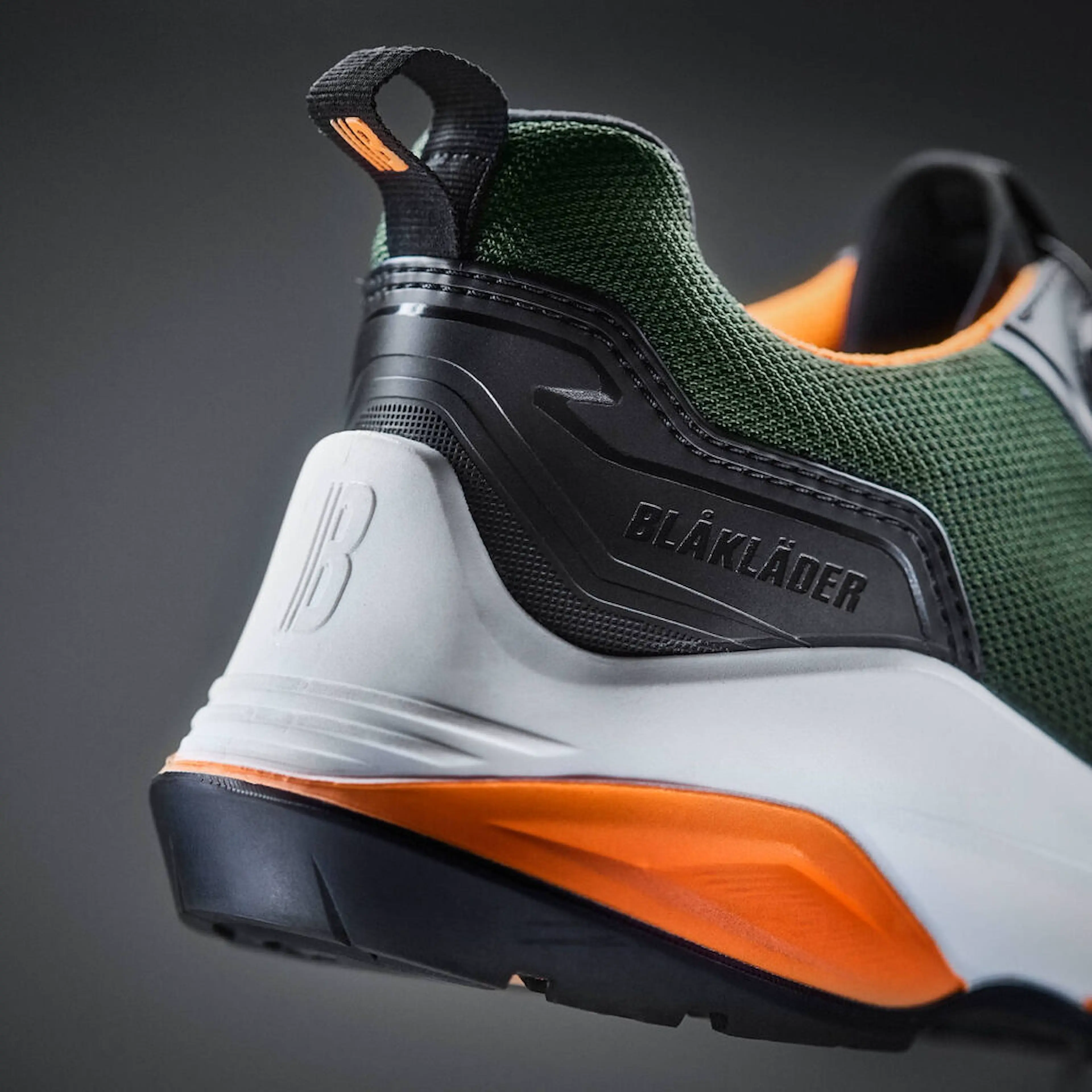 2486_Striker_back-1-1024x1024-1