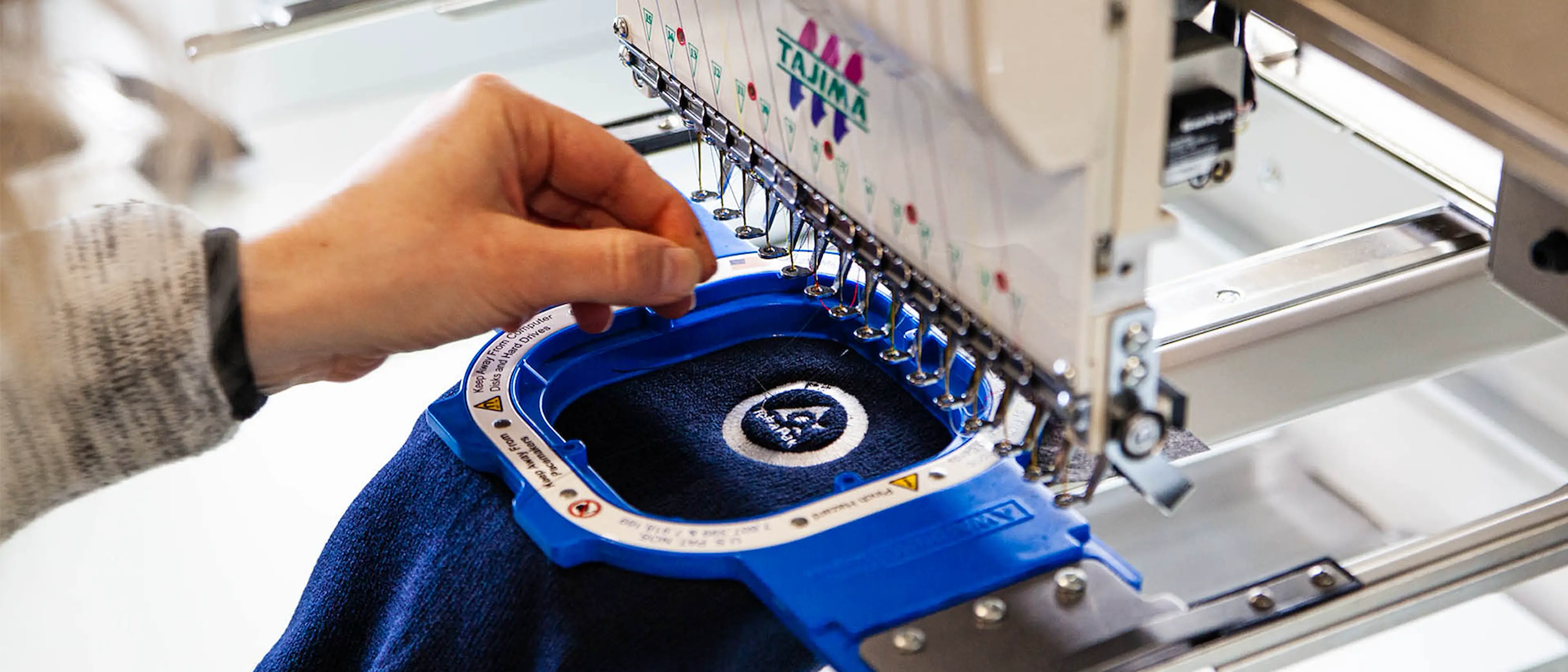 embroidery_blk_1680x720-jpg