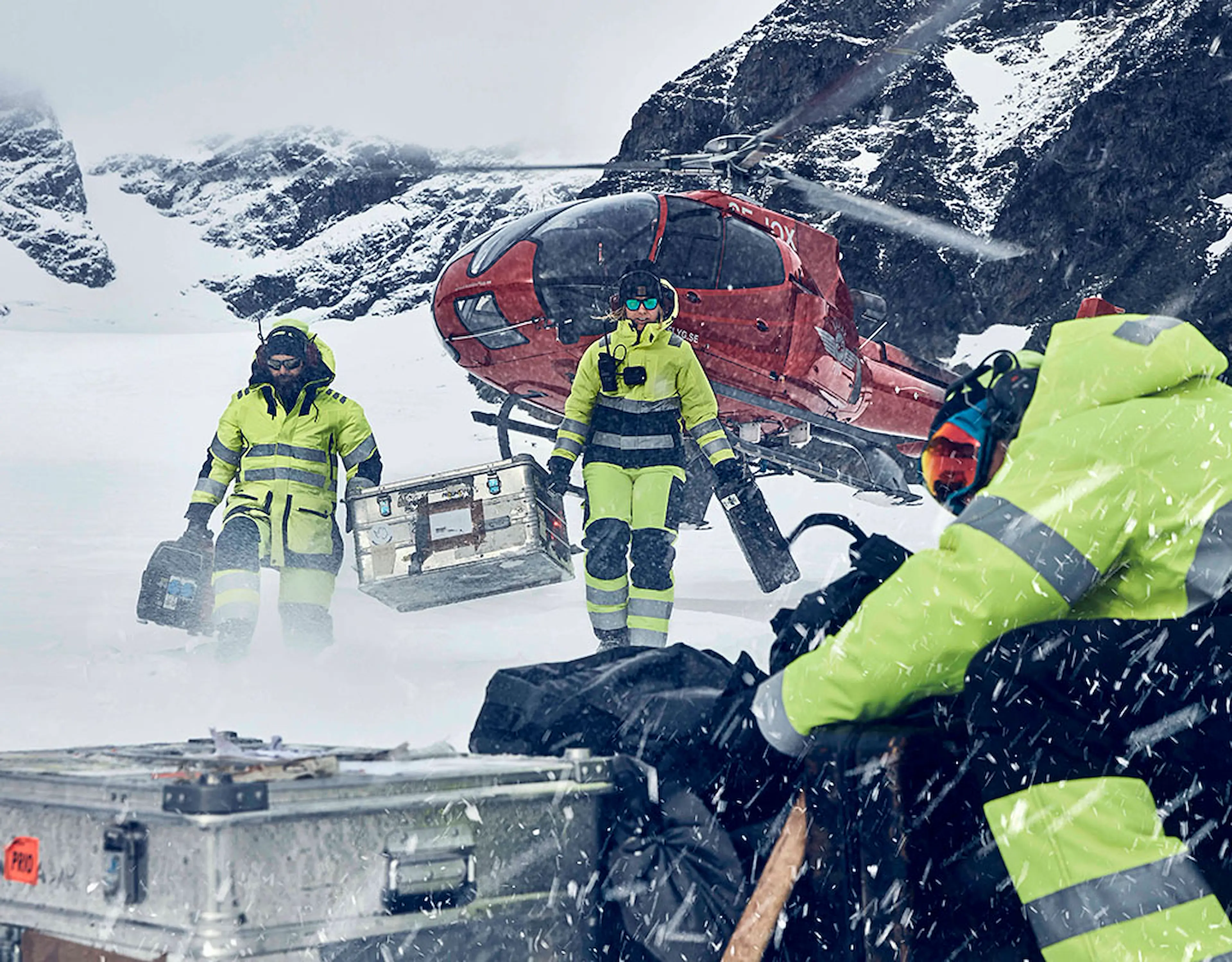 HIGHVIS_WINTER_1024x800