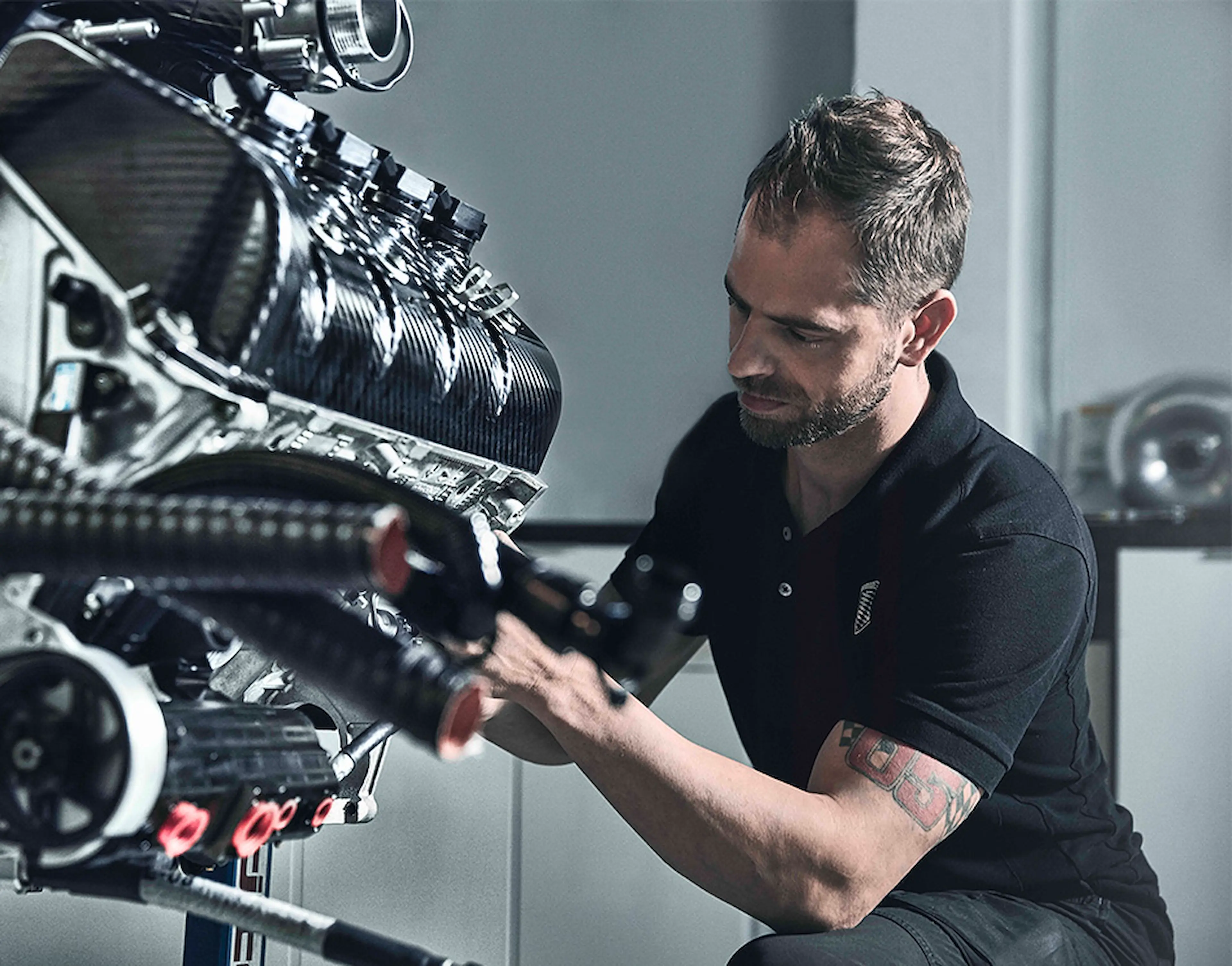 service_koenigsegg_950x745-618944272c67a